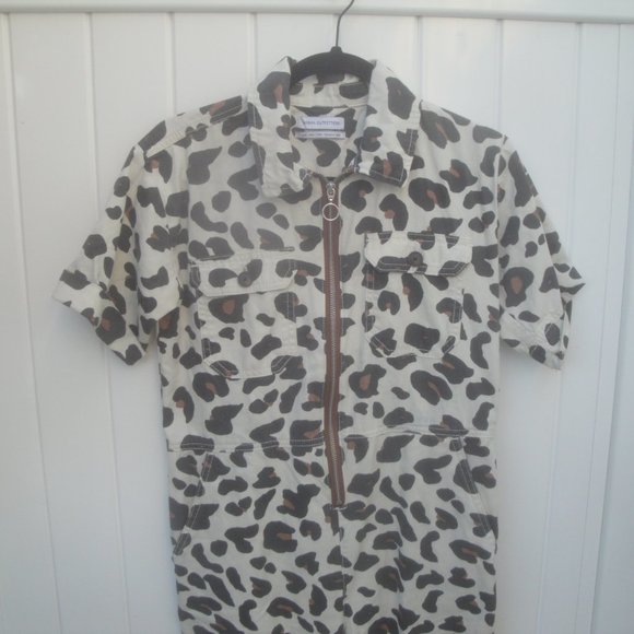 Urban Outfitters U.O. D’Angelo leopard print jumpsuit Size Small - Picture 4 of 7